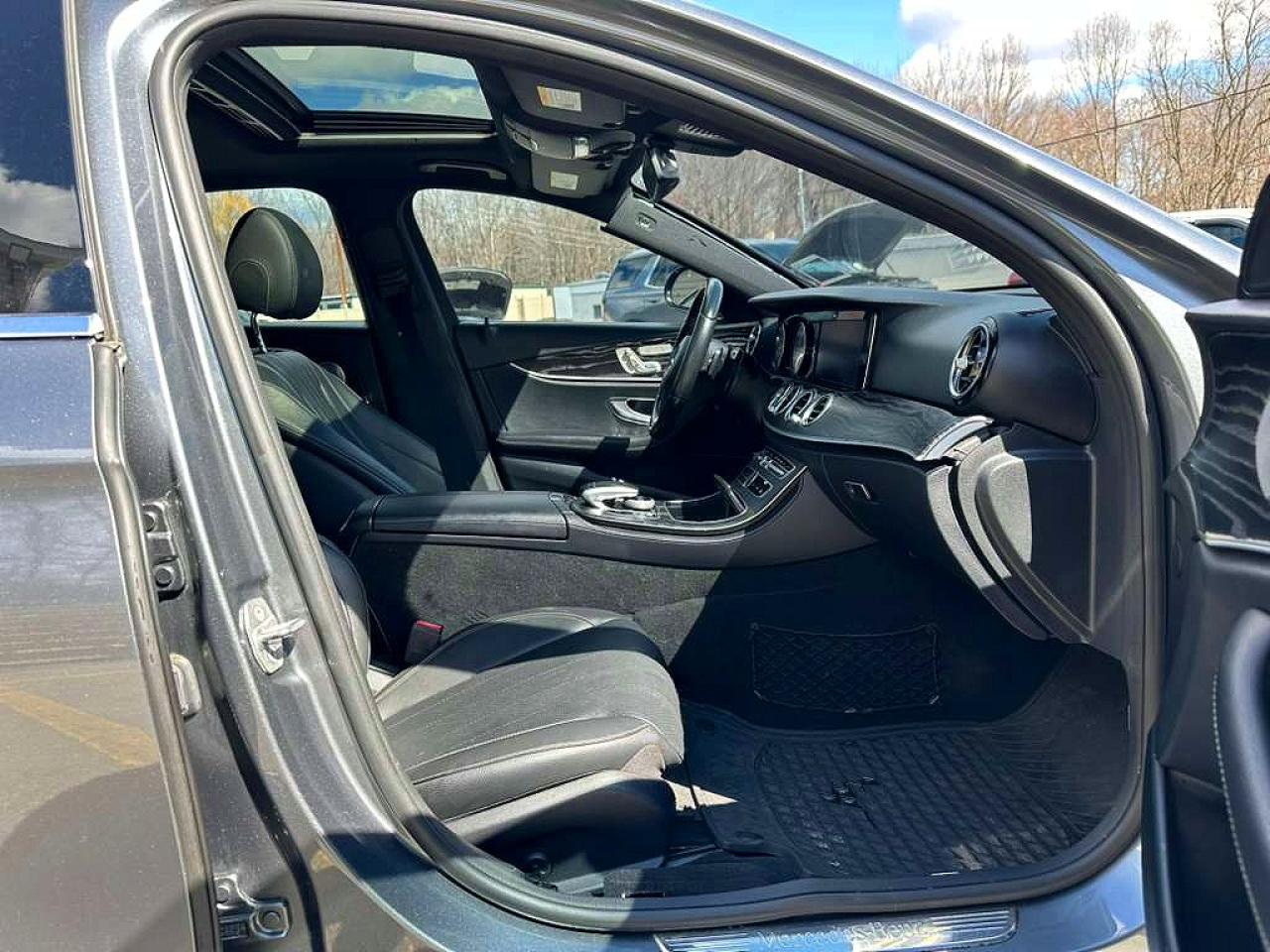 Mercedes-Benz E-Class 400 4matic