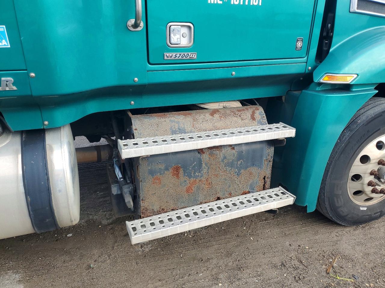 Western Star Auto Car 5700