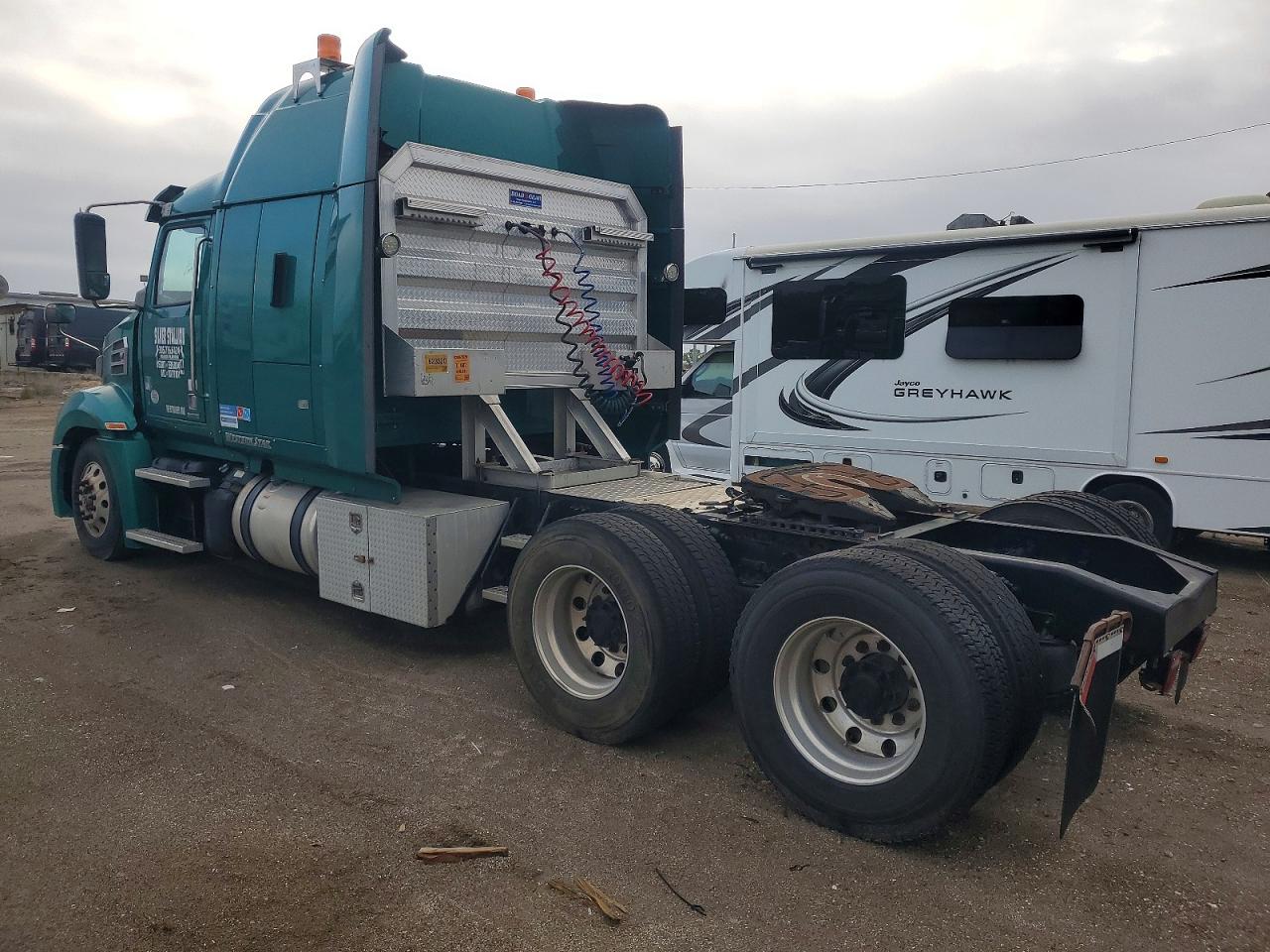 Western Star Auto Car 5700