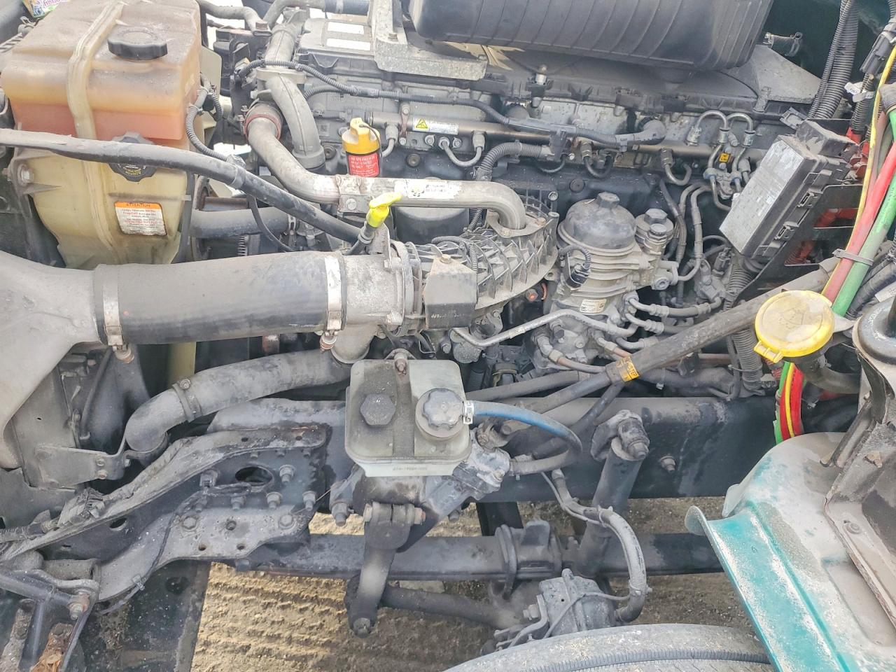 Western Star Auto Car 5700