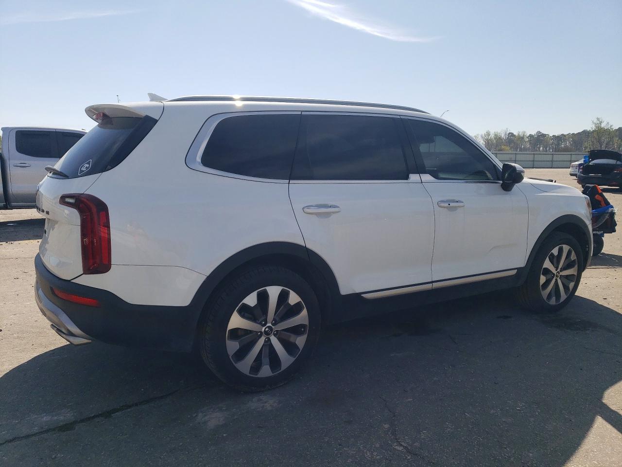 Kia Telluride S