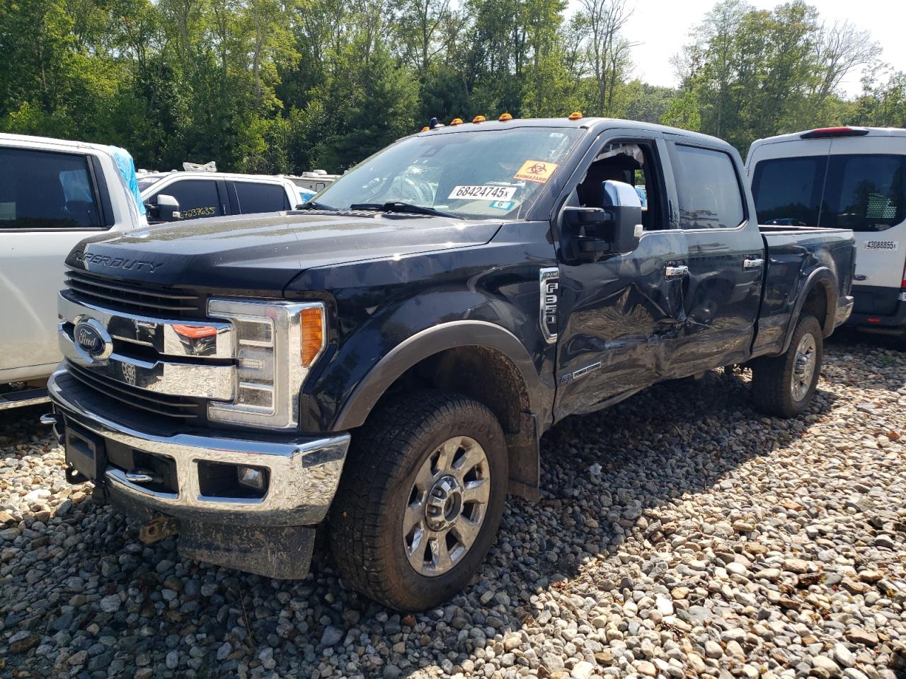Salvage Ford F-350 Image