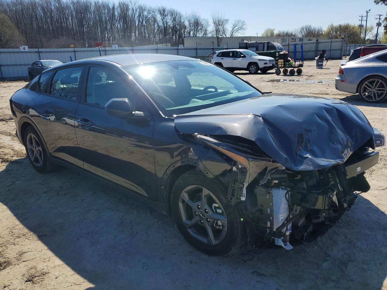 Kia K4 Lxs