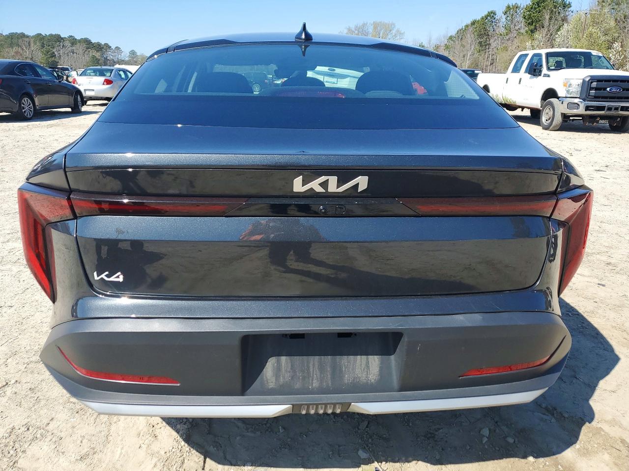 Kia K4 Lxs