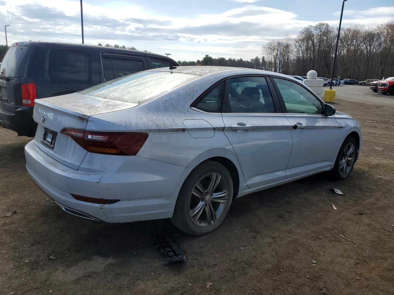Volkswagen Jetta S