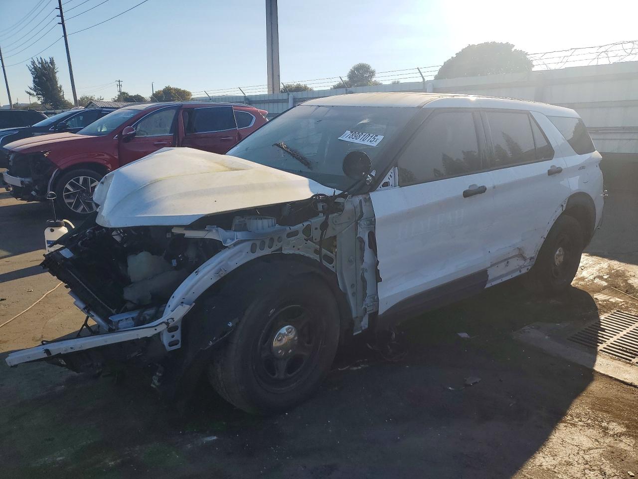 Salvage Ford Explorer Image