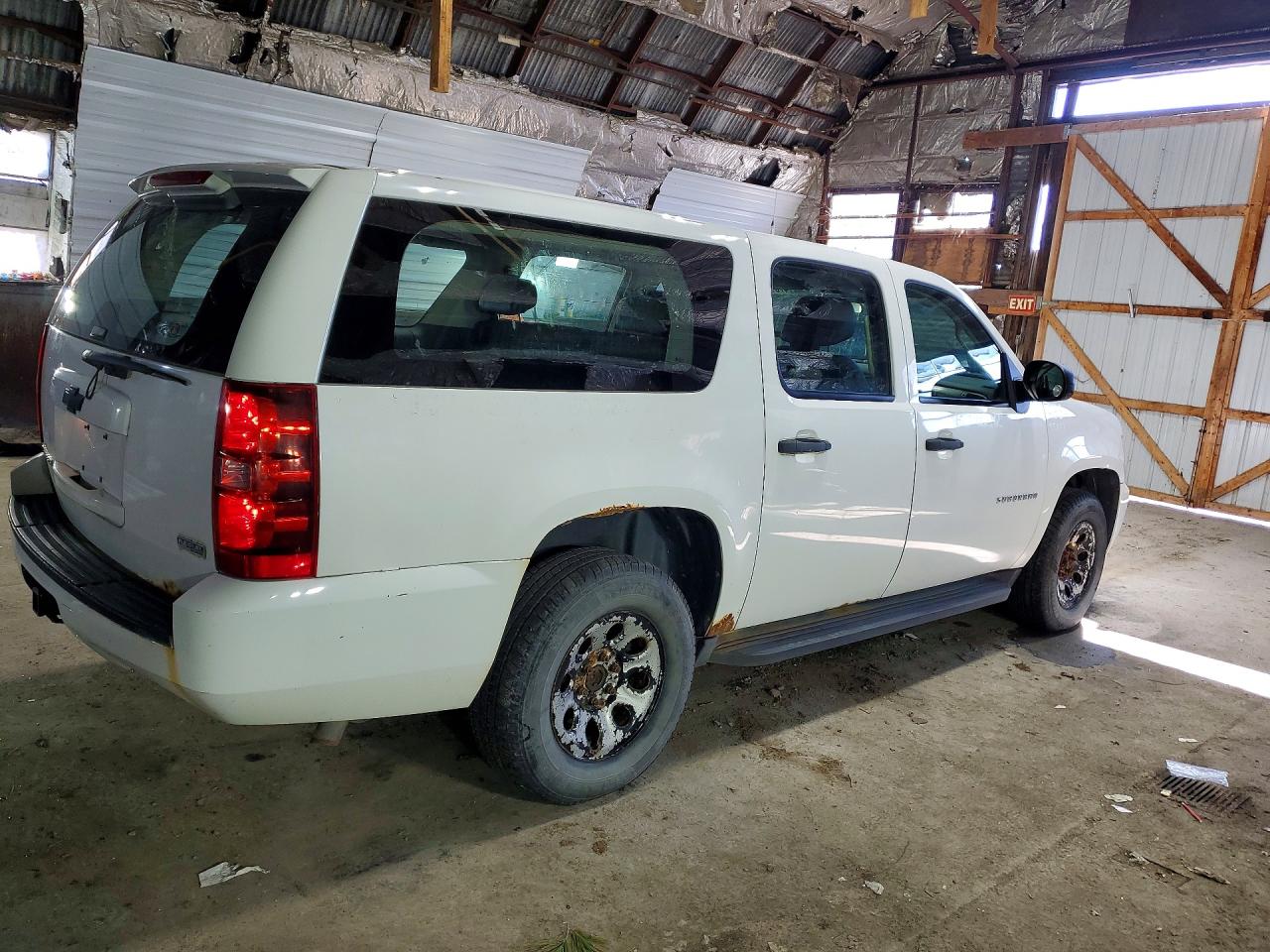 Chevrolet Suburban C1500 Ls