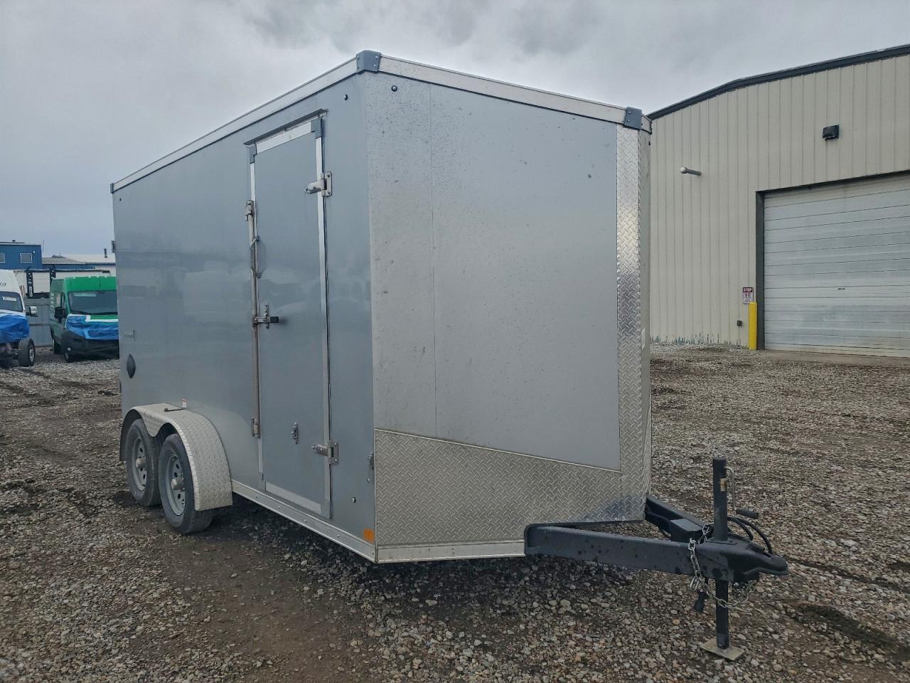 Salvage Stealth Trailer Image
