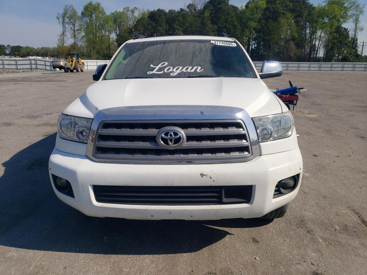 Toyota Sequoia Limited