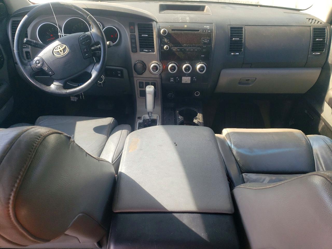 Toyota Sequoia Limited