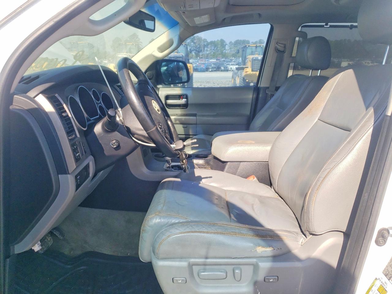 Toyota Sequoia Limited