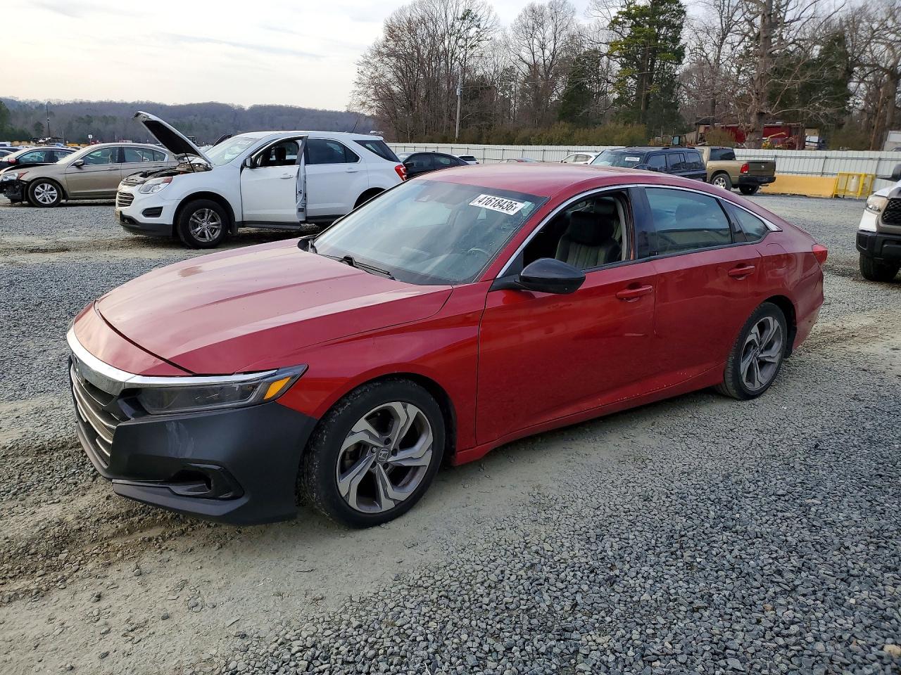 Salvage Honda Accord Image