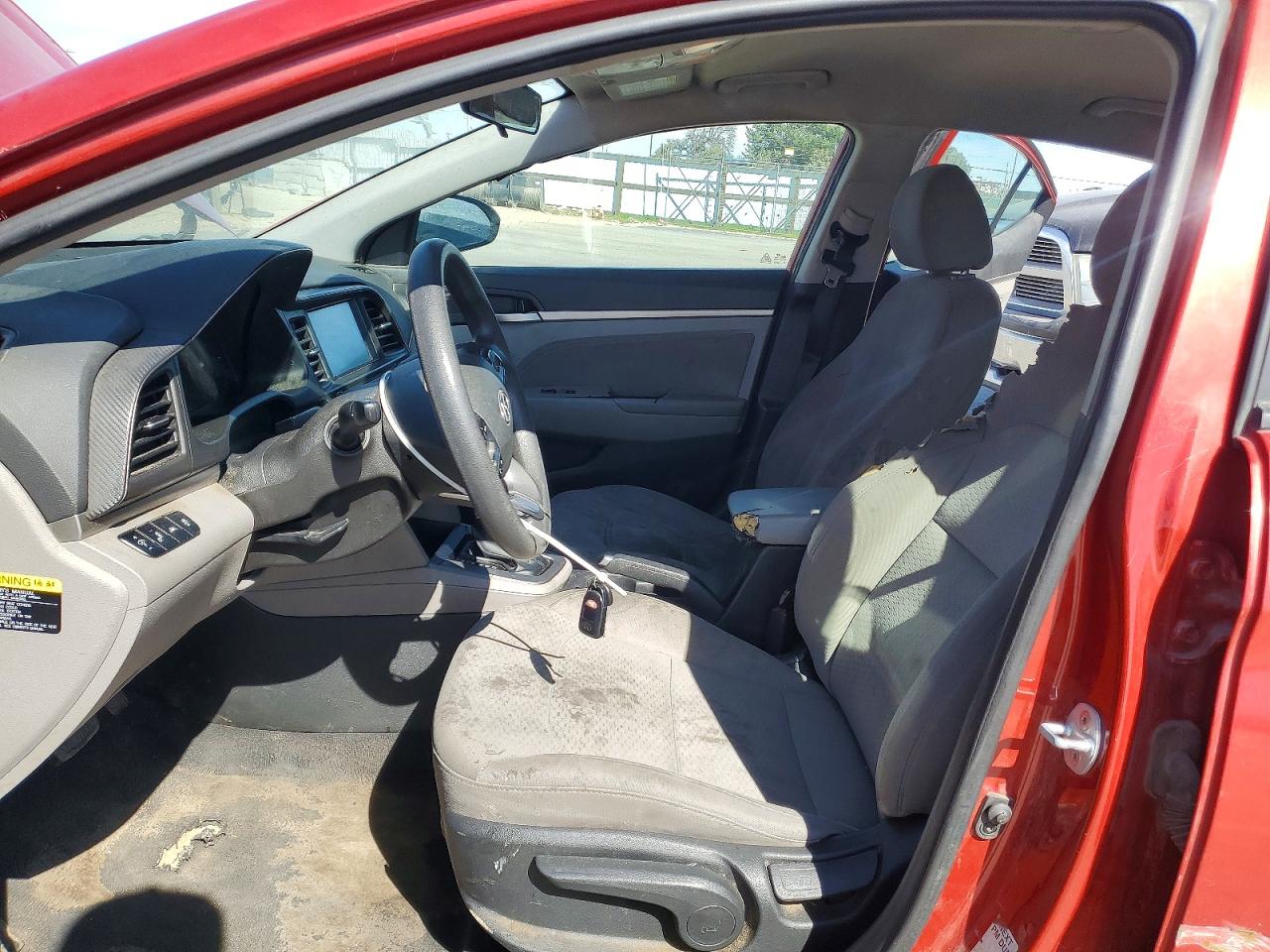 Hyundai ELANTRA Sel