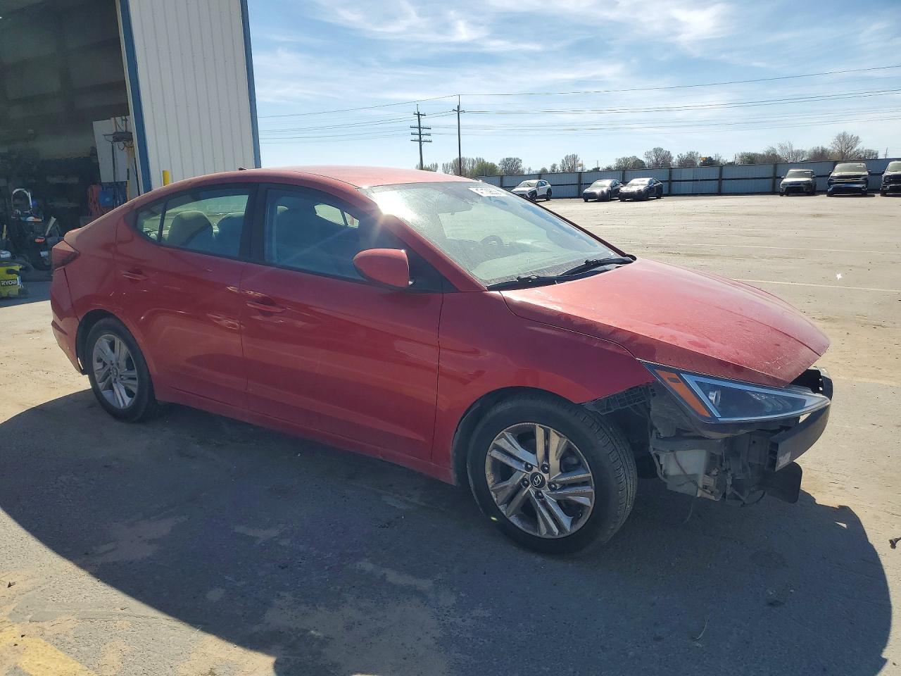 Hyundai ELANTRA Sel