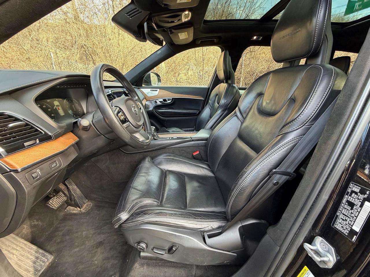 Volvo XC90 T6