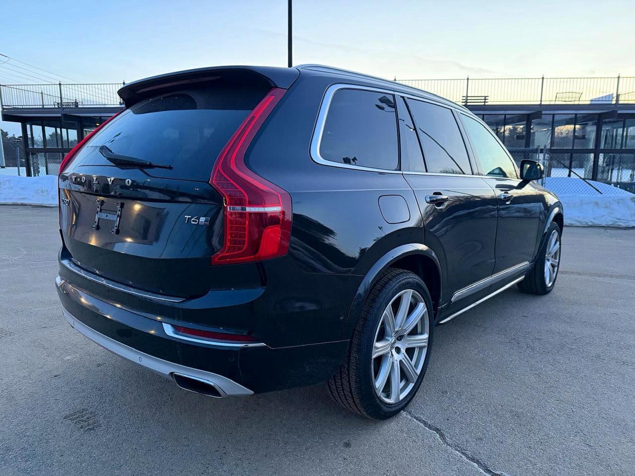 Volvo XC90 T6