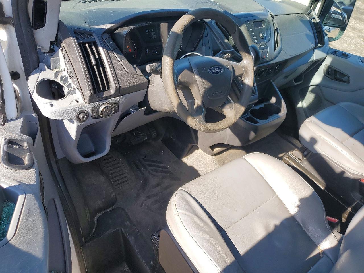 Ford Transit T-250