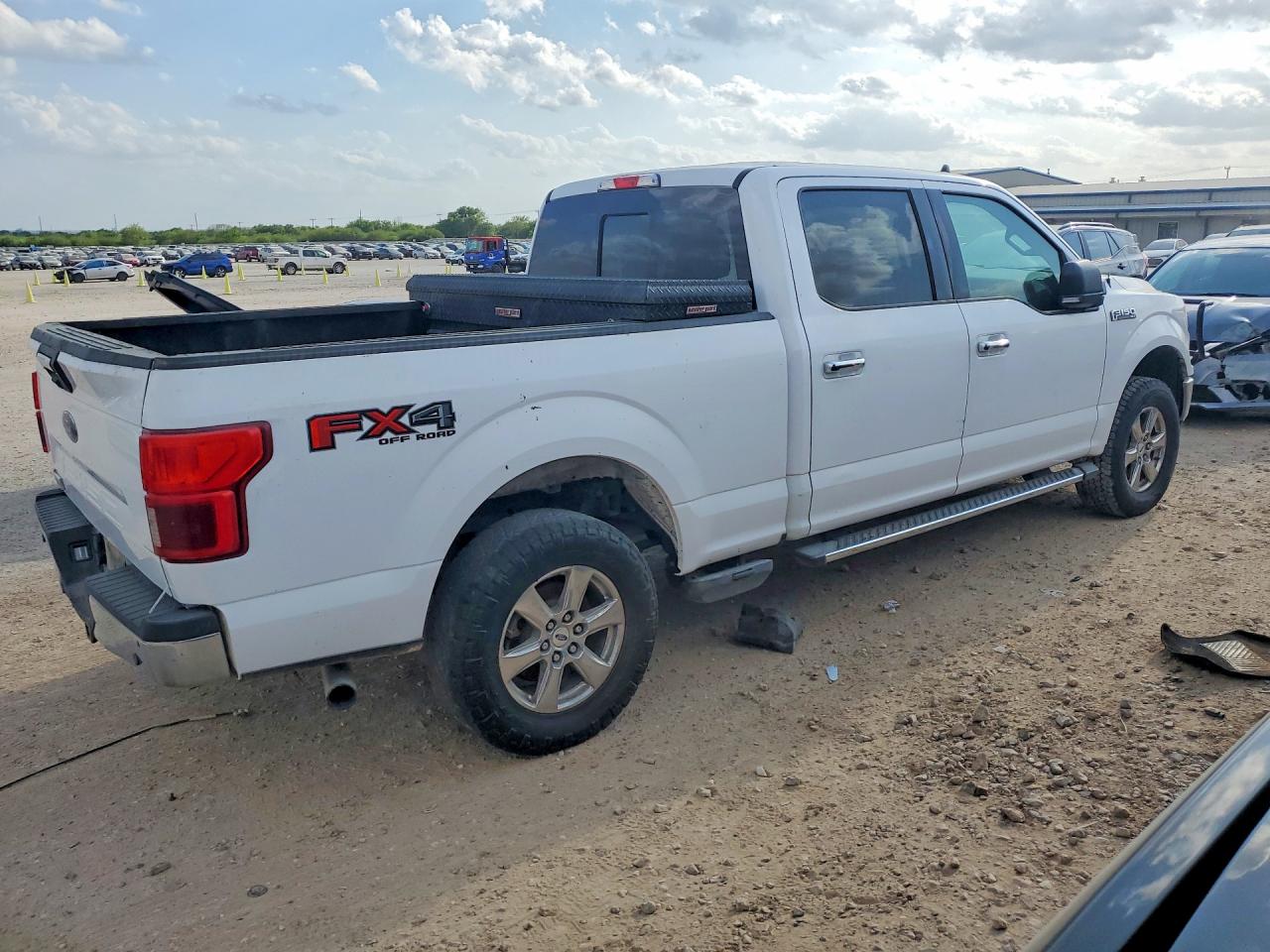 Ford F-150 Super Cab
