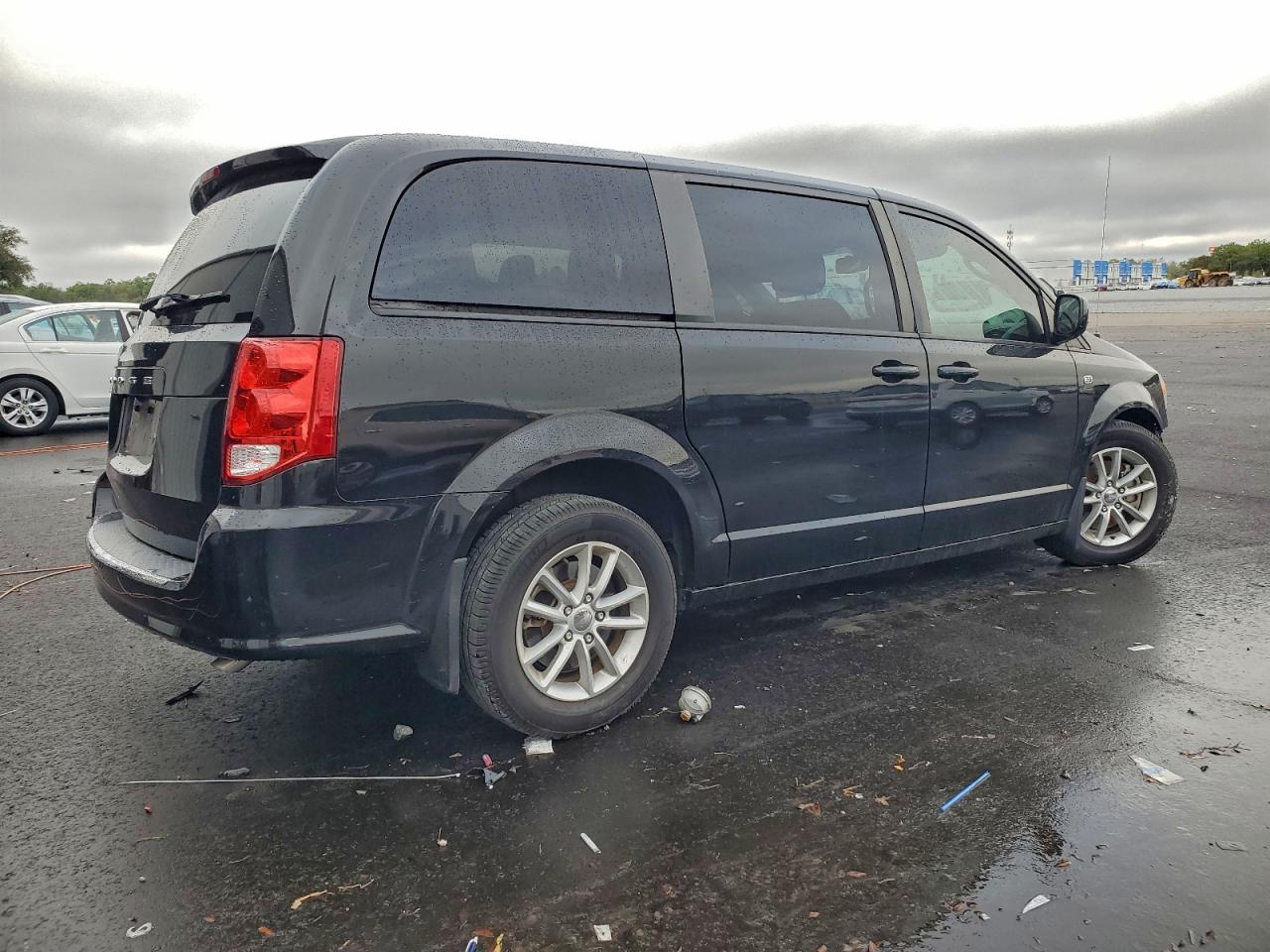 Dodge Caravan Se