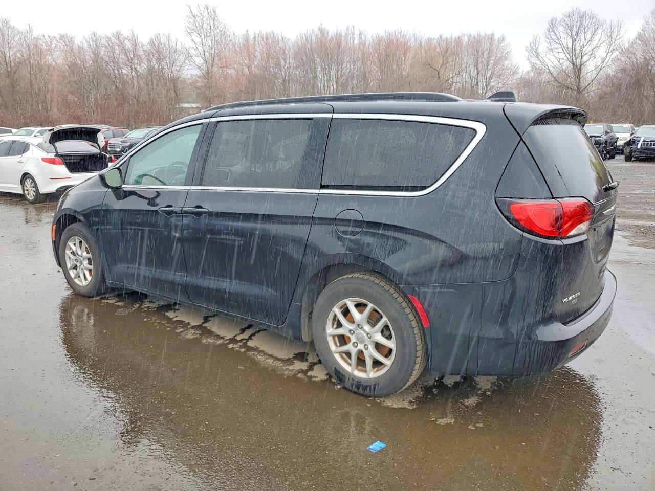 Chrysler Minivan Lxi