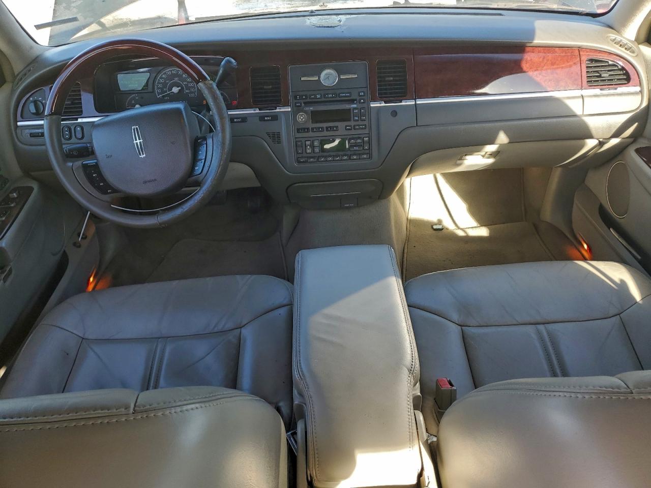 Lincoln Towncar