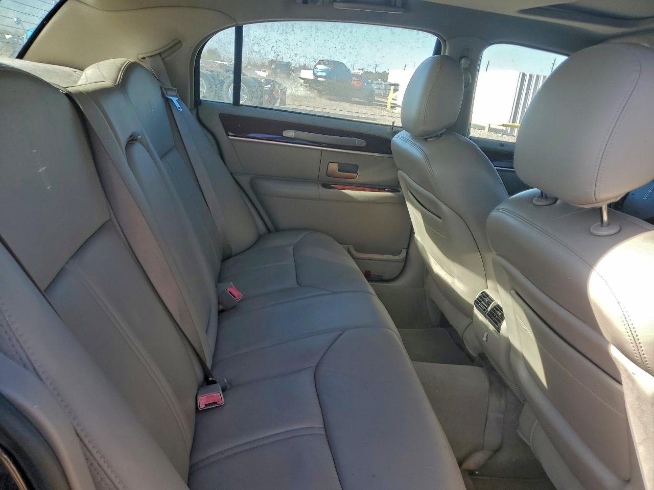 Lincoln Towncar