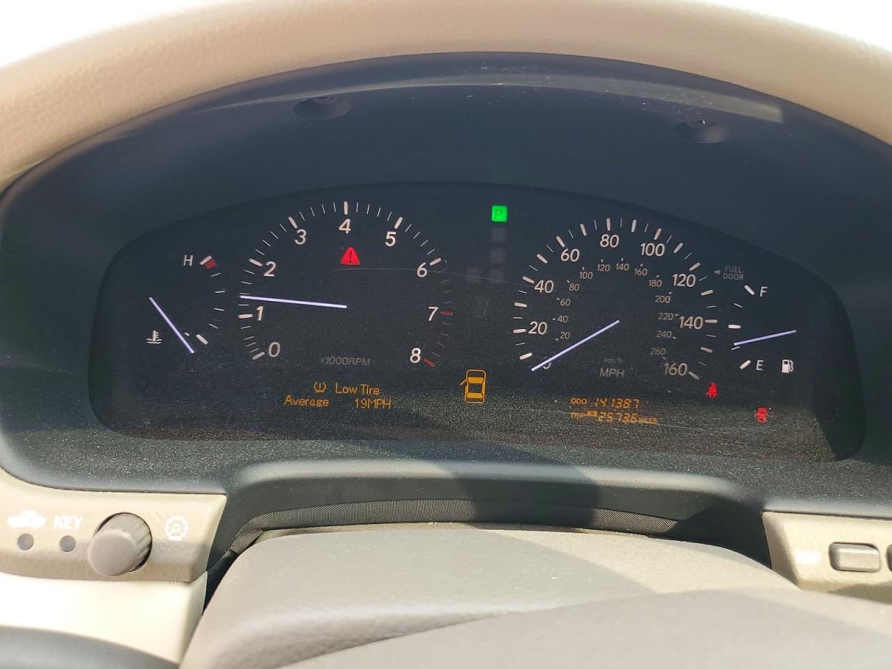 Lexus LS Base