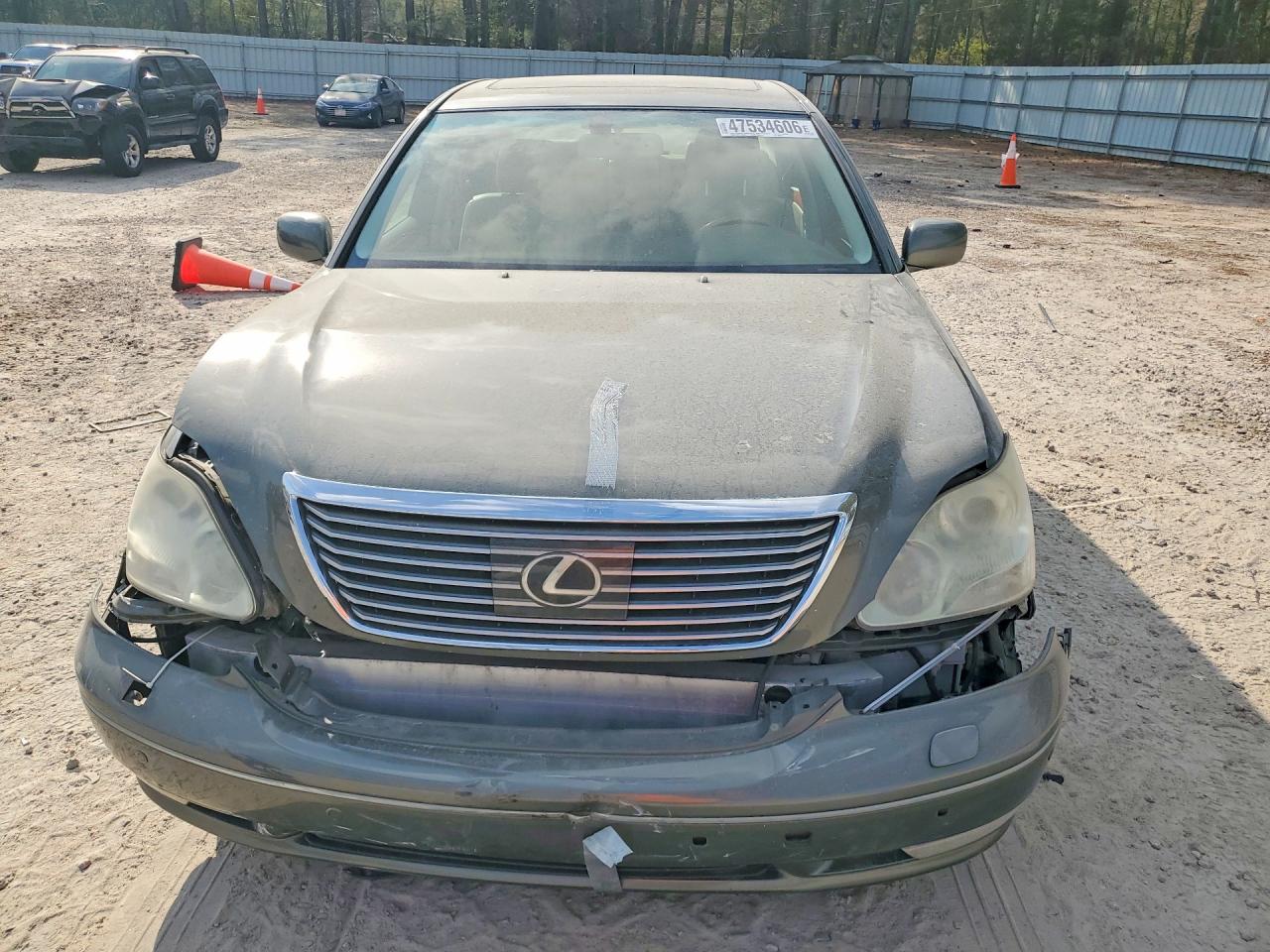Lexus LS Base
