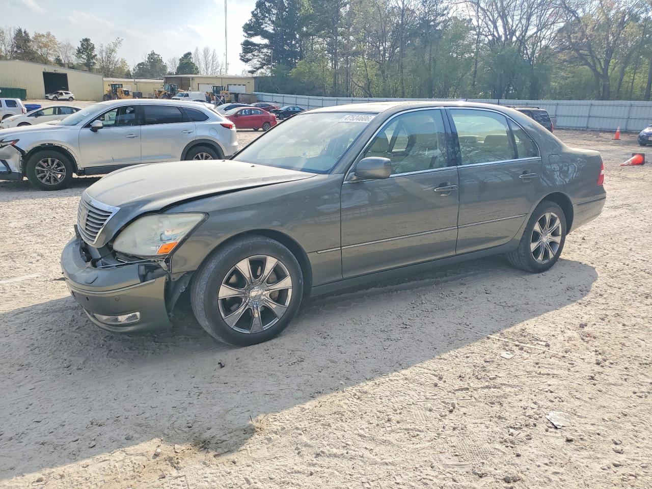 Salvage Lexus LS Image