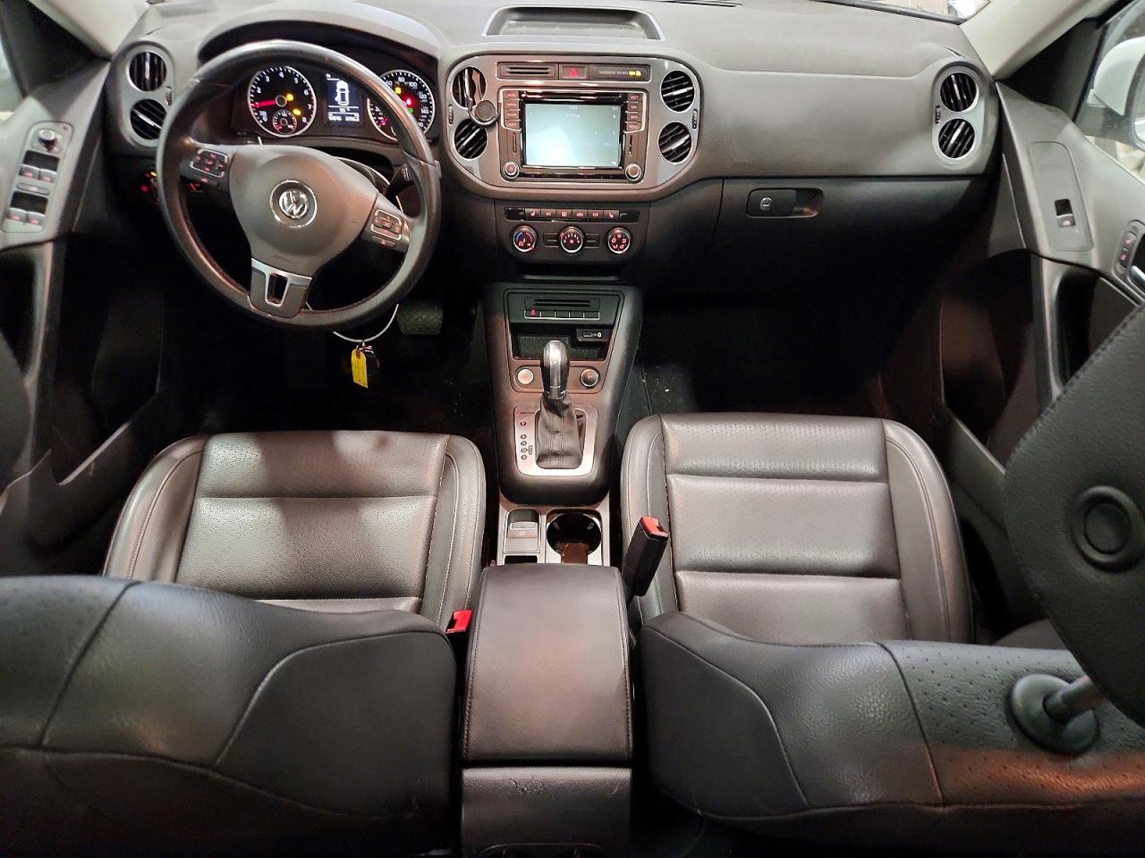 Volkswagen Tiguan S