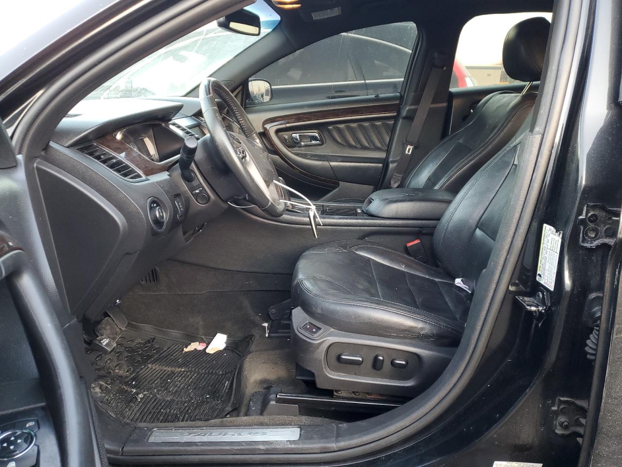 Ford Taurus Limited