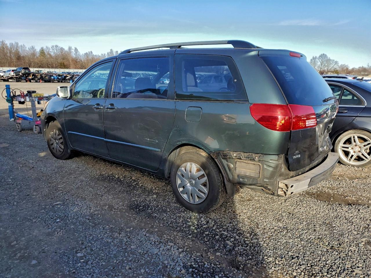 Toyota Sienna Ce