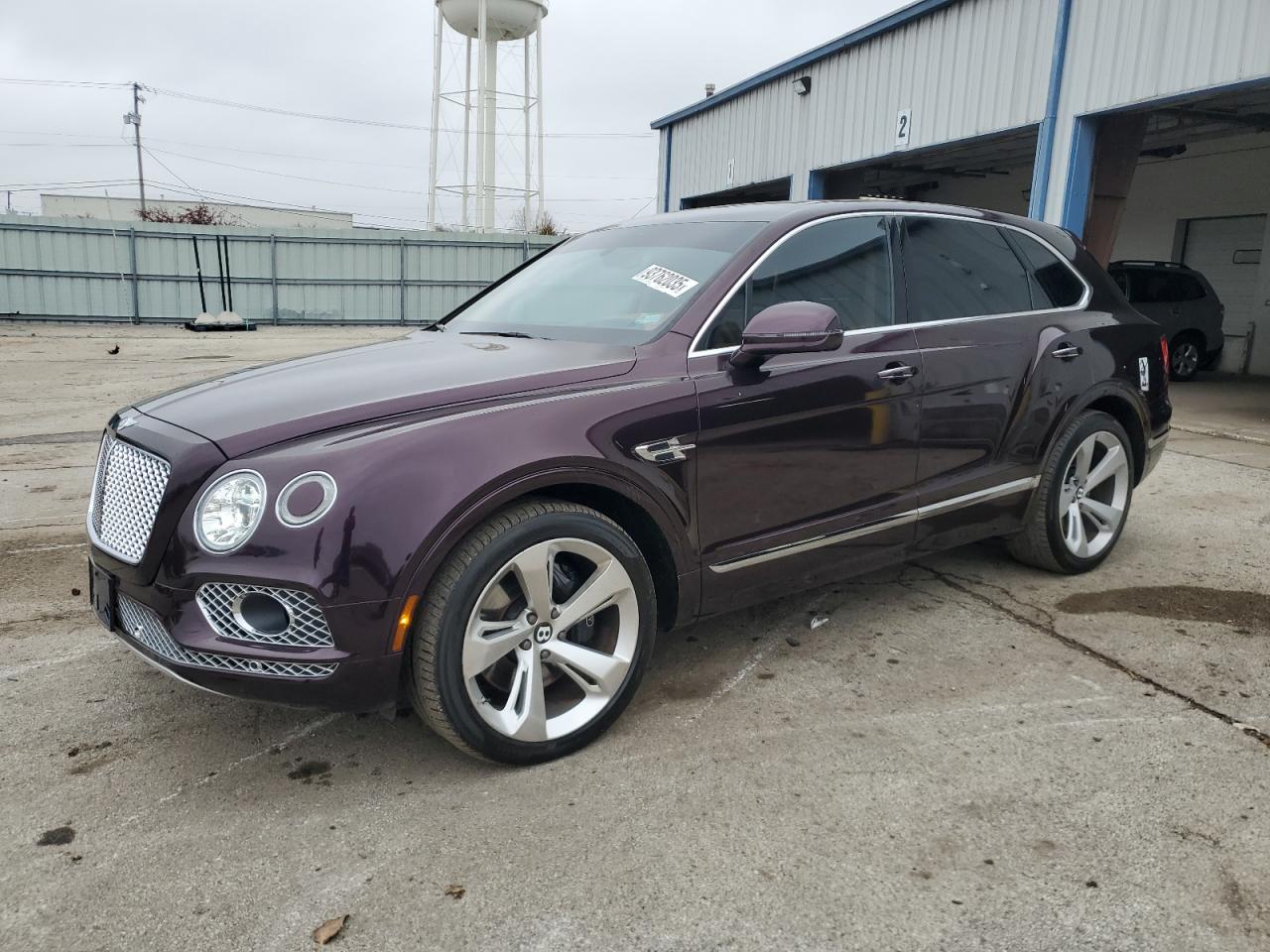 Salvage Bently Bentayga Image