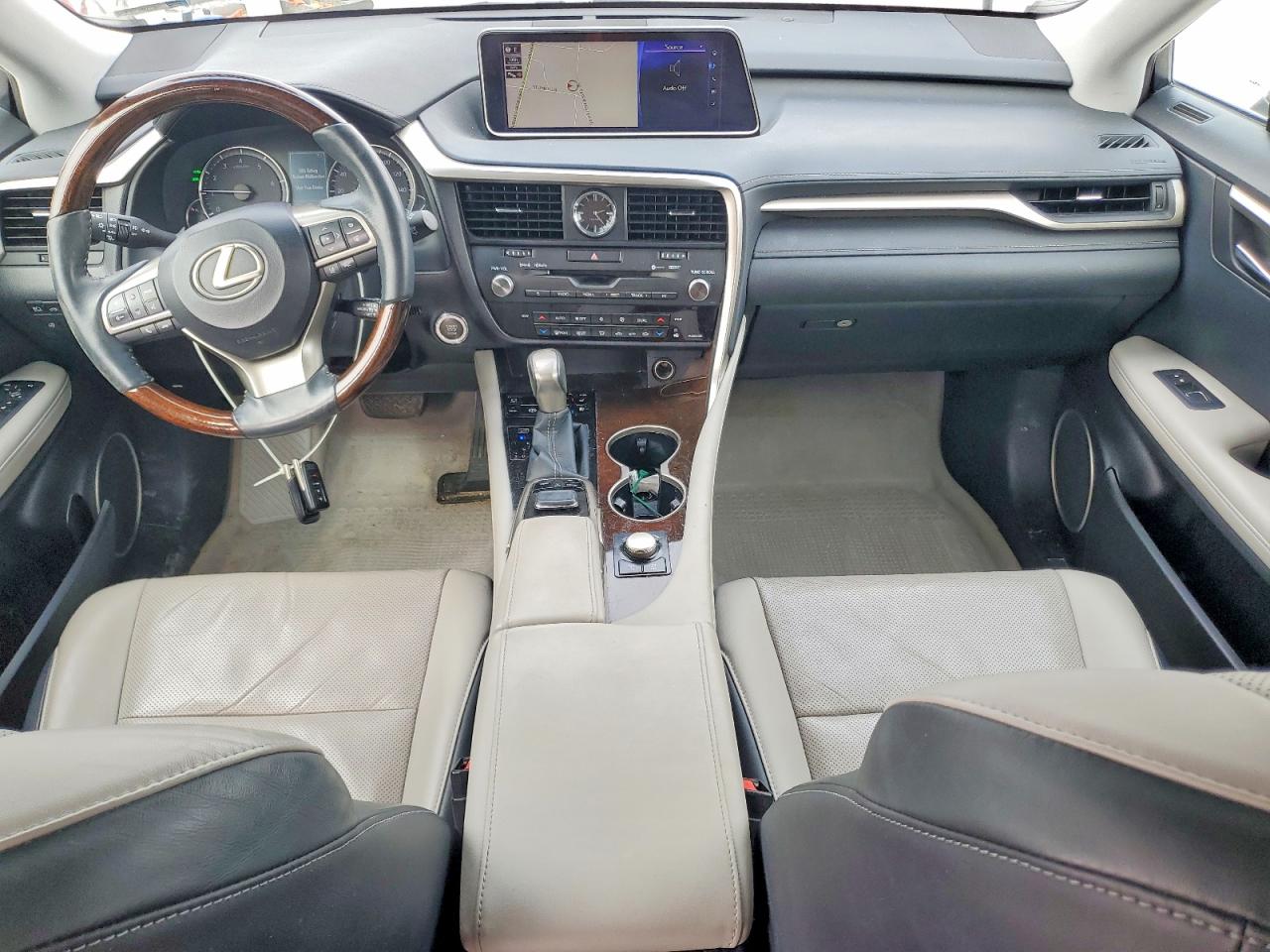 Lexus RX Base