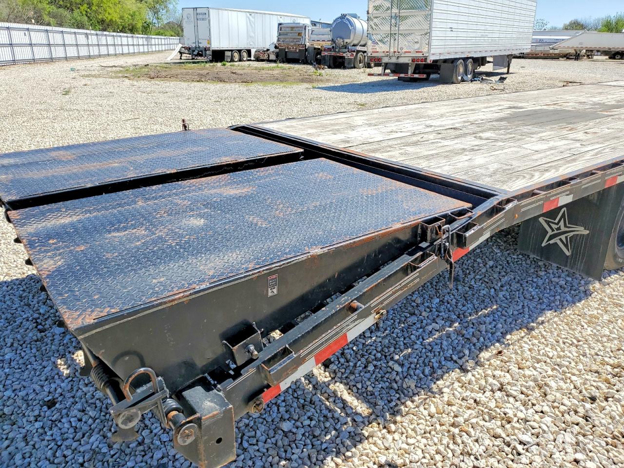 Dp Platinum Gooseneck