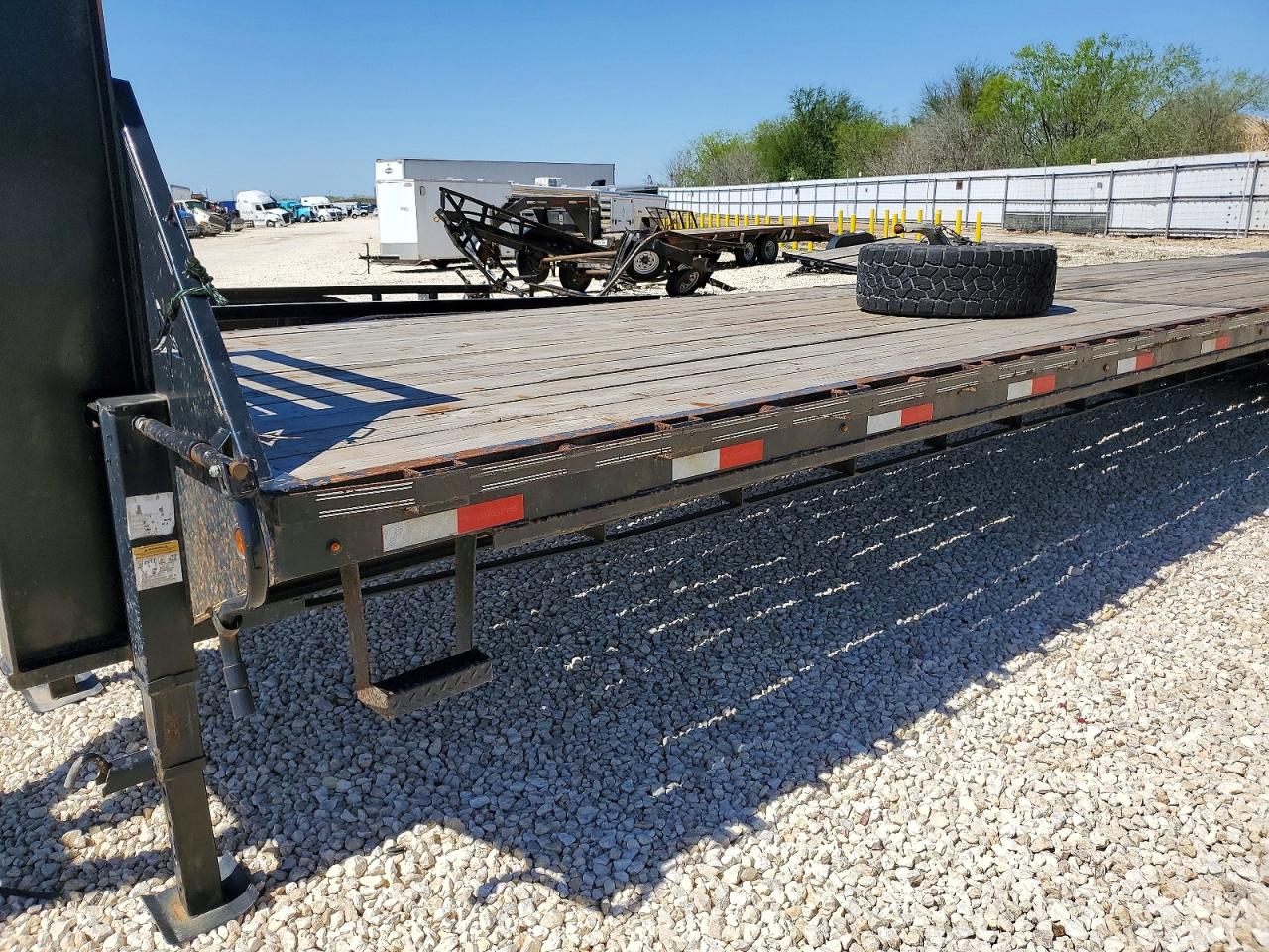 Dp Platinum Gooseneck