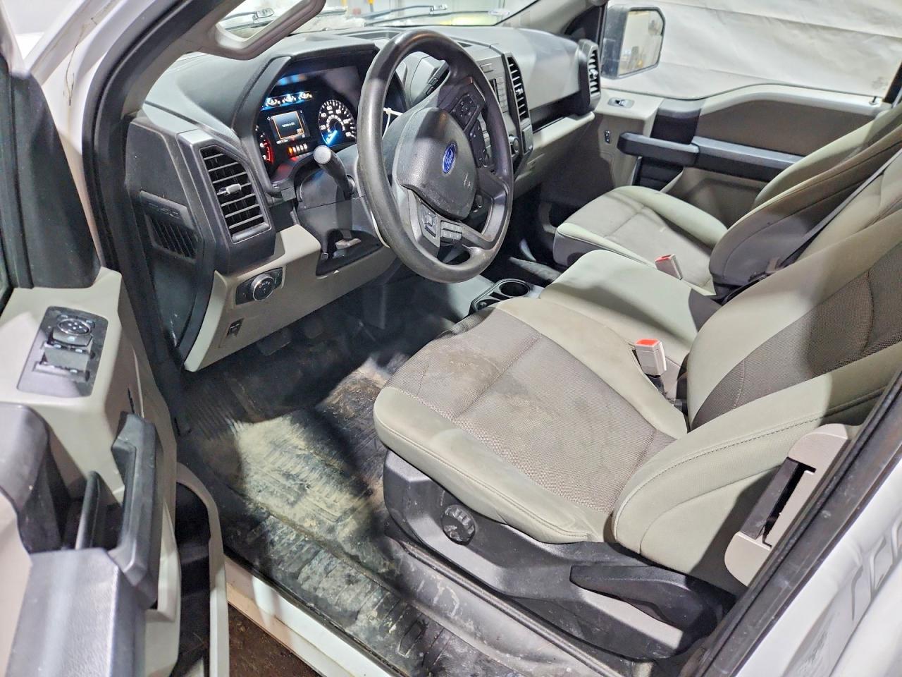 Ford F-150 Super Cab