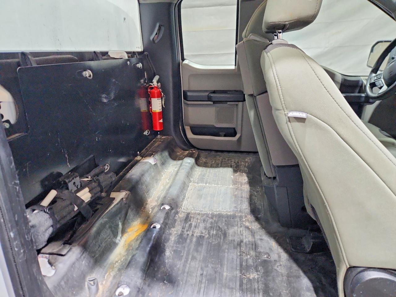 Ford F-150 Super Cab