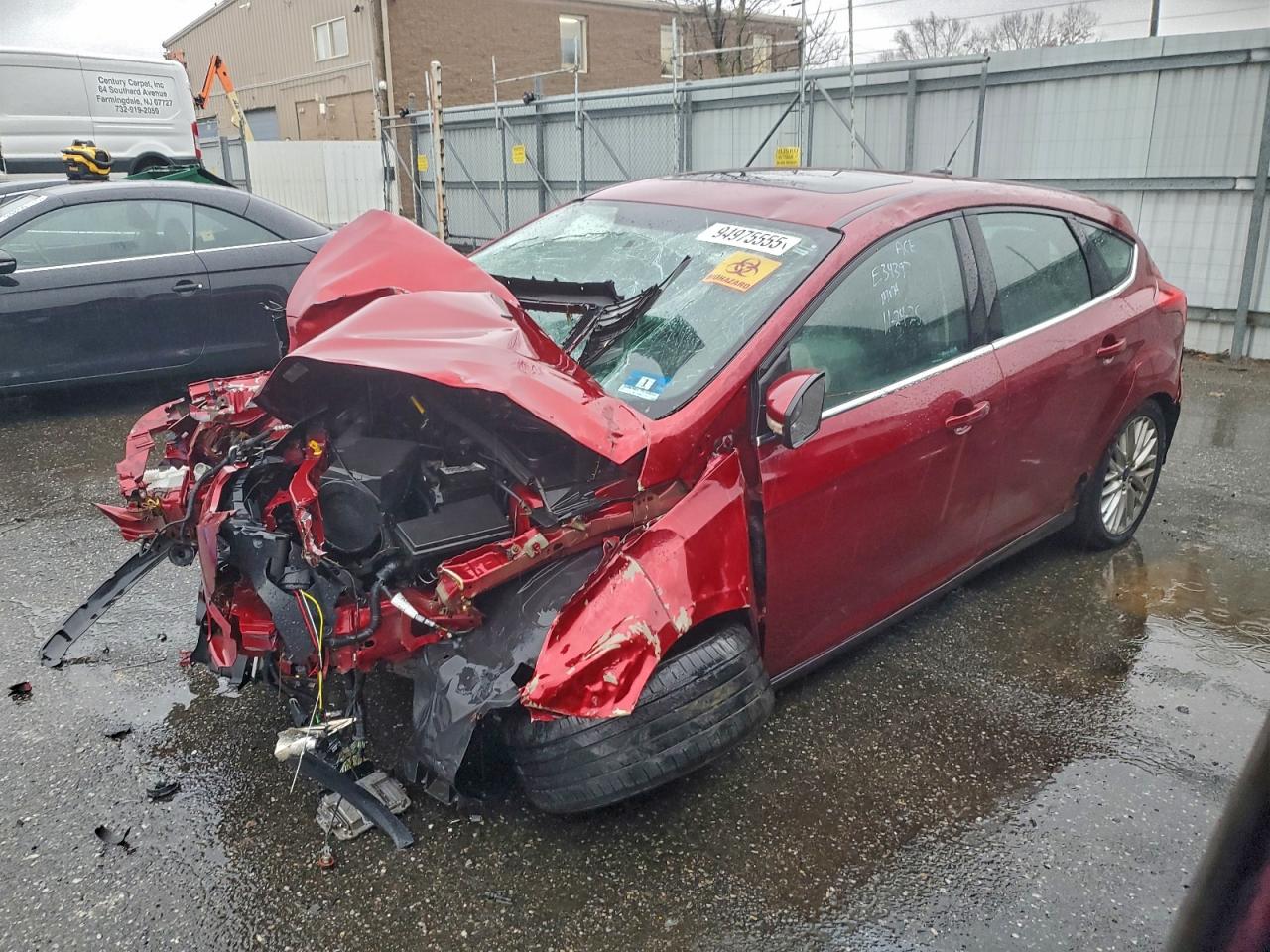 Salvage Ford Focus Image