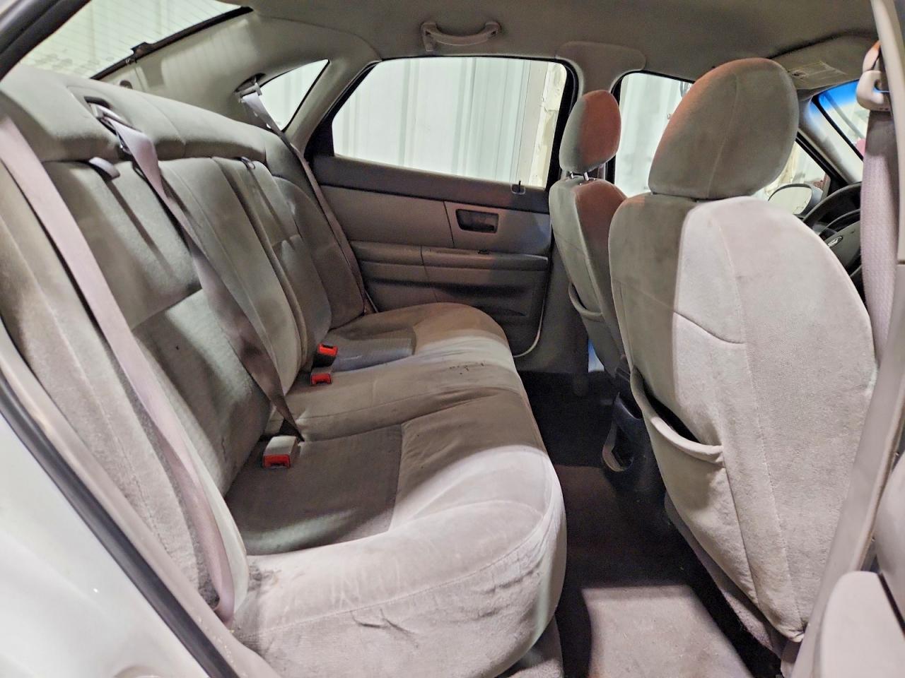 Ford Taurus Se