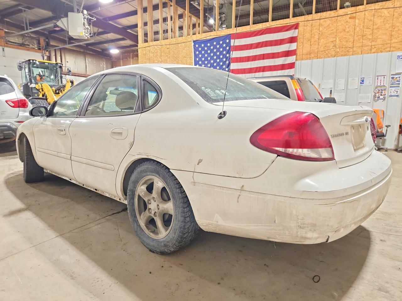 Ford Taurus Se