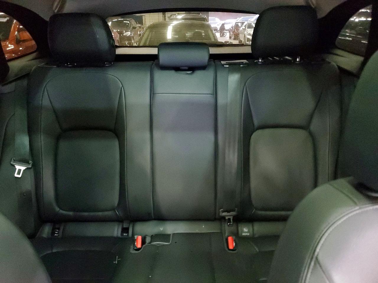 Jaguar F-PACE Premium