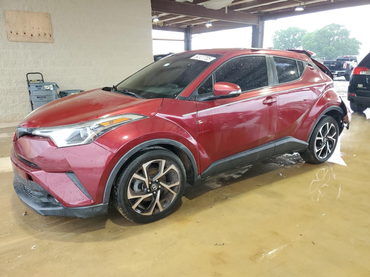 Salvage Toyota C-HR Image