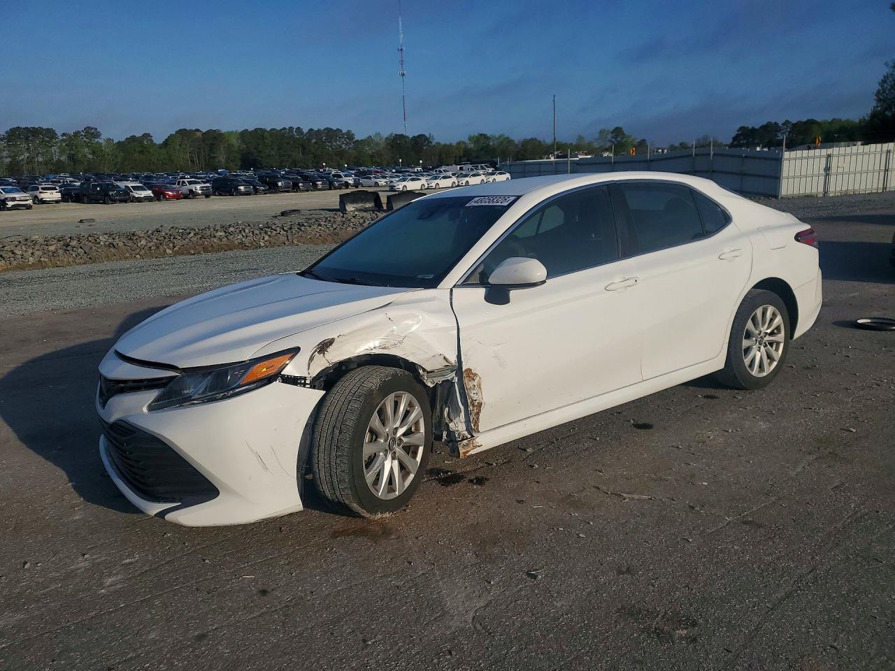 Salvage Toyota Camry Image