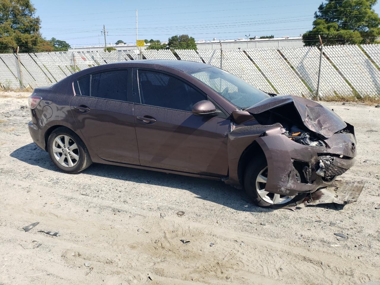 Mazda 3 I