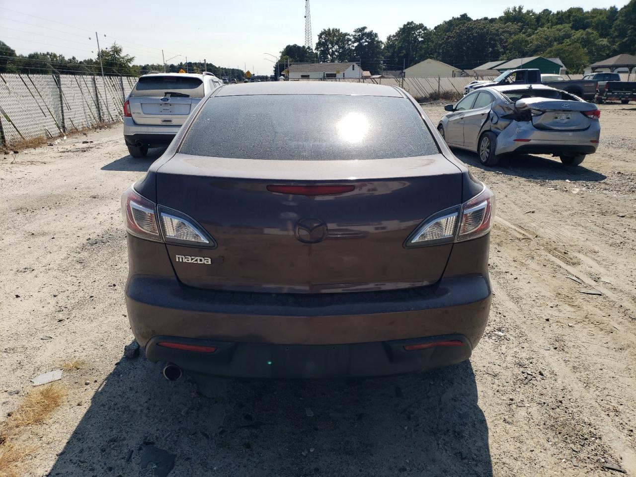 Mazda 3 I