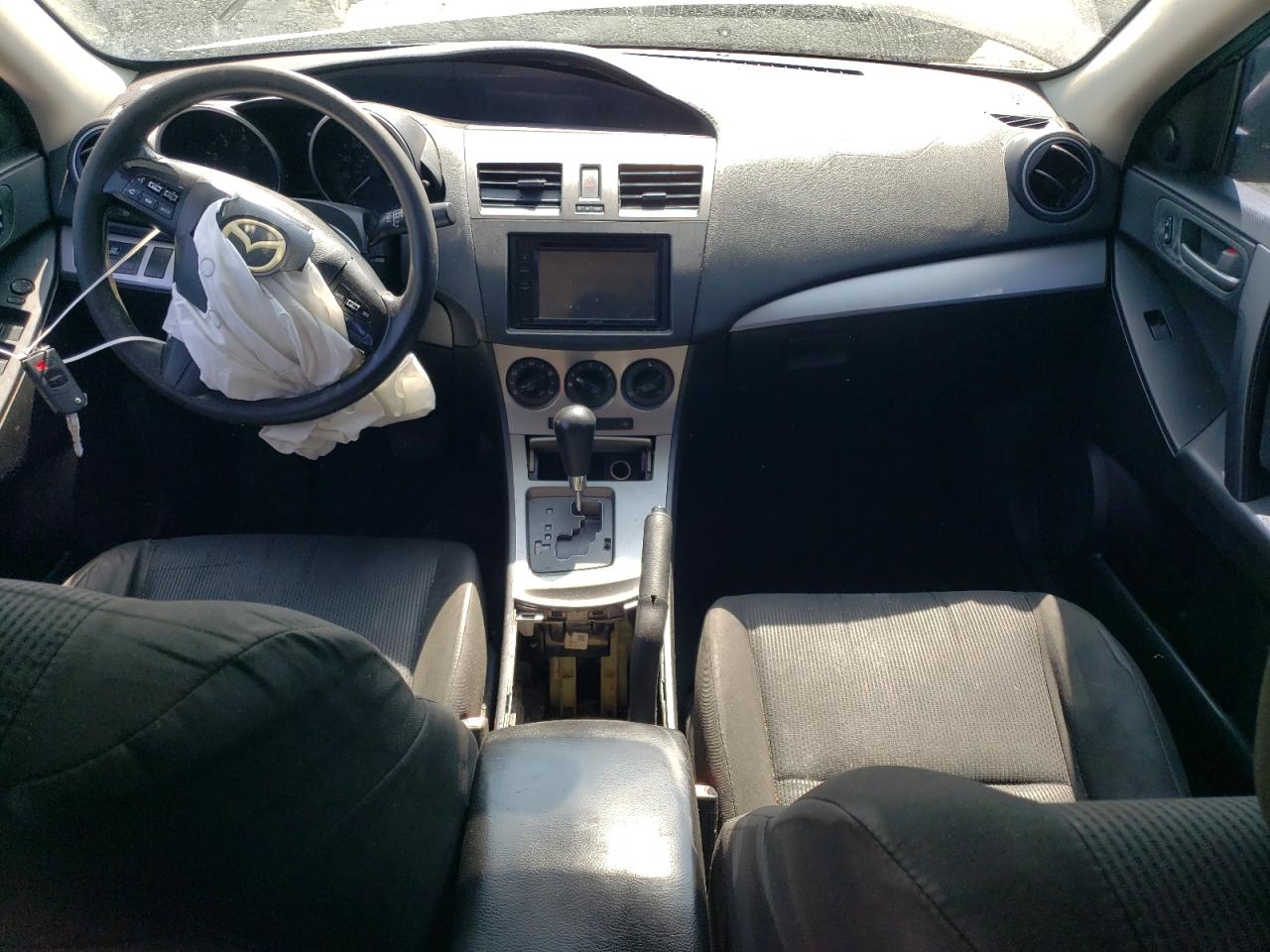 Mazda 3 I