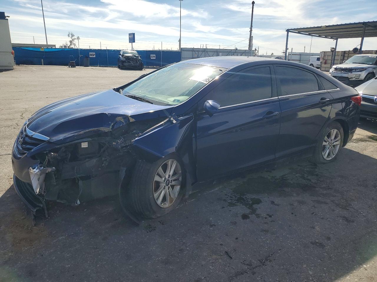 Salvage Hyundai SONATA Image