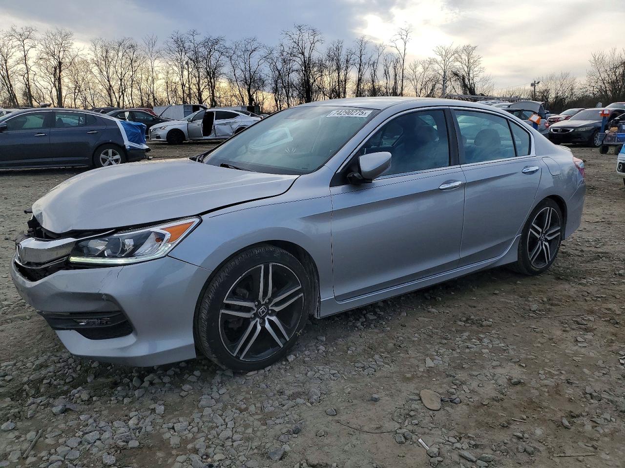 Salvage Honda Accord Image