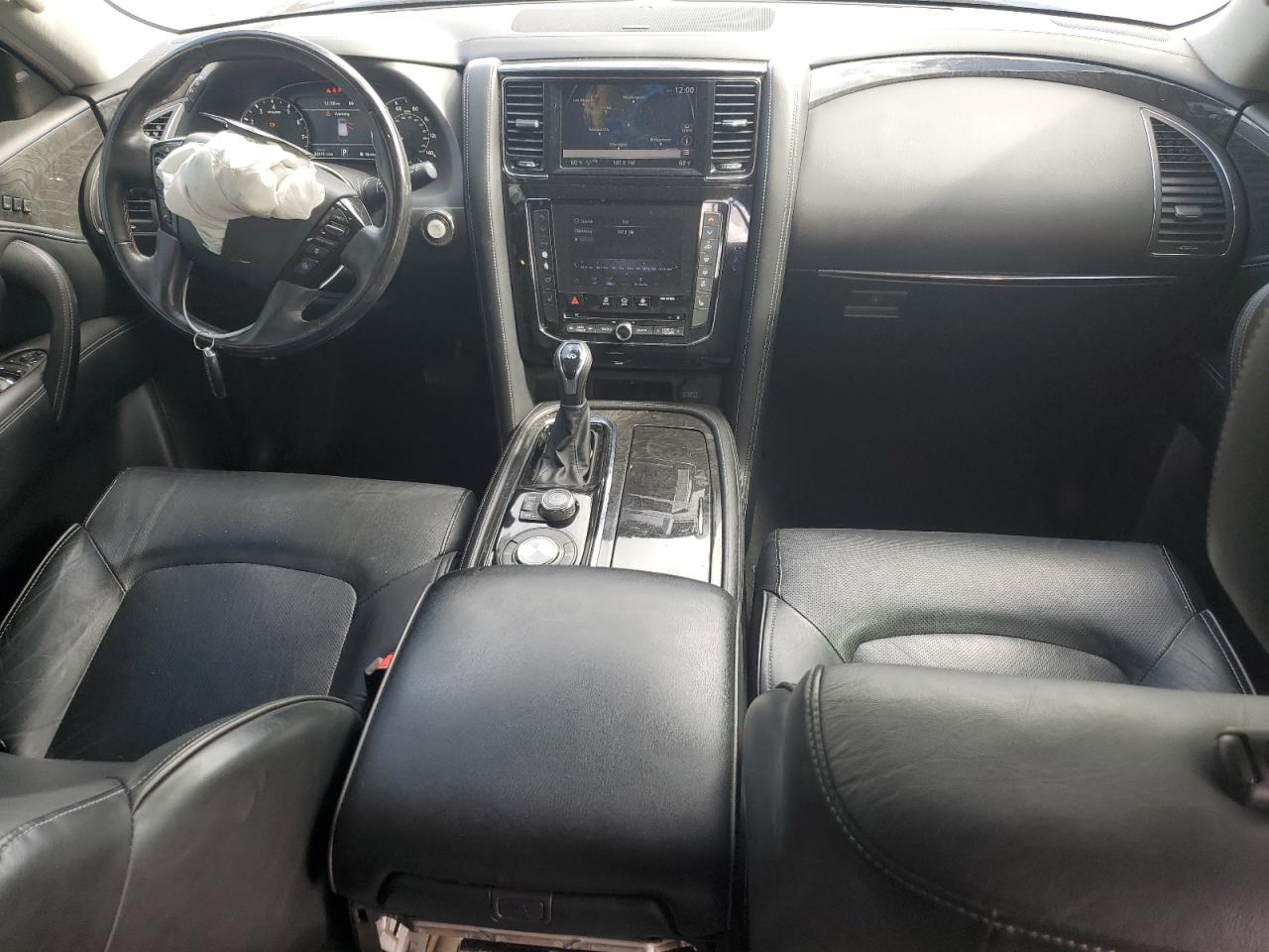 INFINITI Qx Luxe